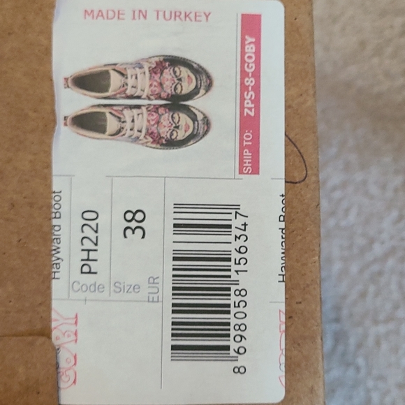 Goby Made in Turkey Shoes Size 8 - Picture 5 of 5
